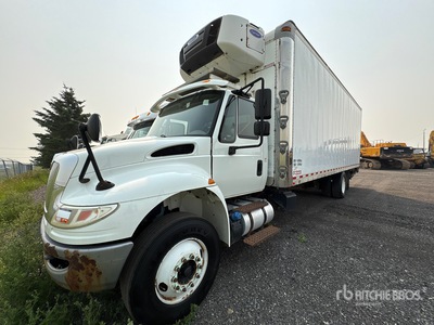 2017 International 4300 4x2 Camiones (Inoperable)