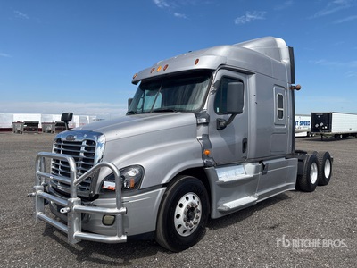 2014 Freightliner Cascadia 125 6x4 T/A Sleeper Truck Tractor
