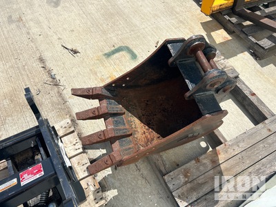 Tag 18 in Digging エクスカベーター用バケット - Fits JCB 8035 (Unused)