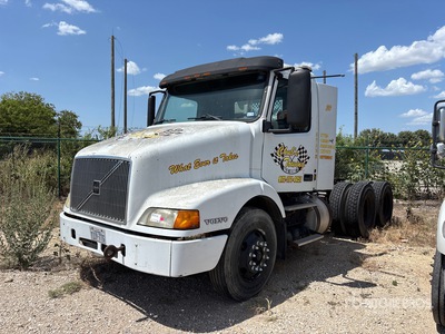 1999 Volvo VN 6x4 Cabina per trattore stradale