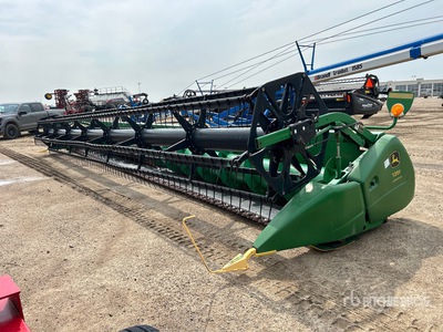 2005 John Deere 635F 35 ft Flex Tête de moissonneuse-batteuse