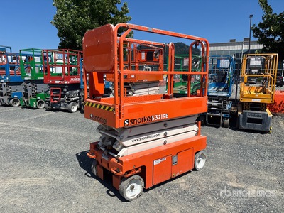 2018 Snorkel S3219E Electric Scissor Lift