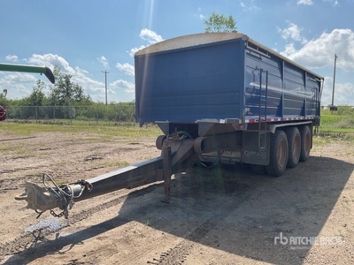 Tri/A Pup Grain Trailer