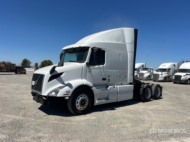 2019 Volvo VNR640 6x4 T/A Sleeper Truck Tractor