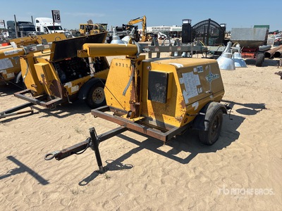 2009 Terex AL5000 20 kW を見 Light Tower