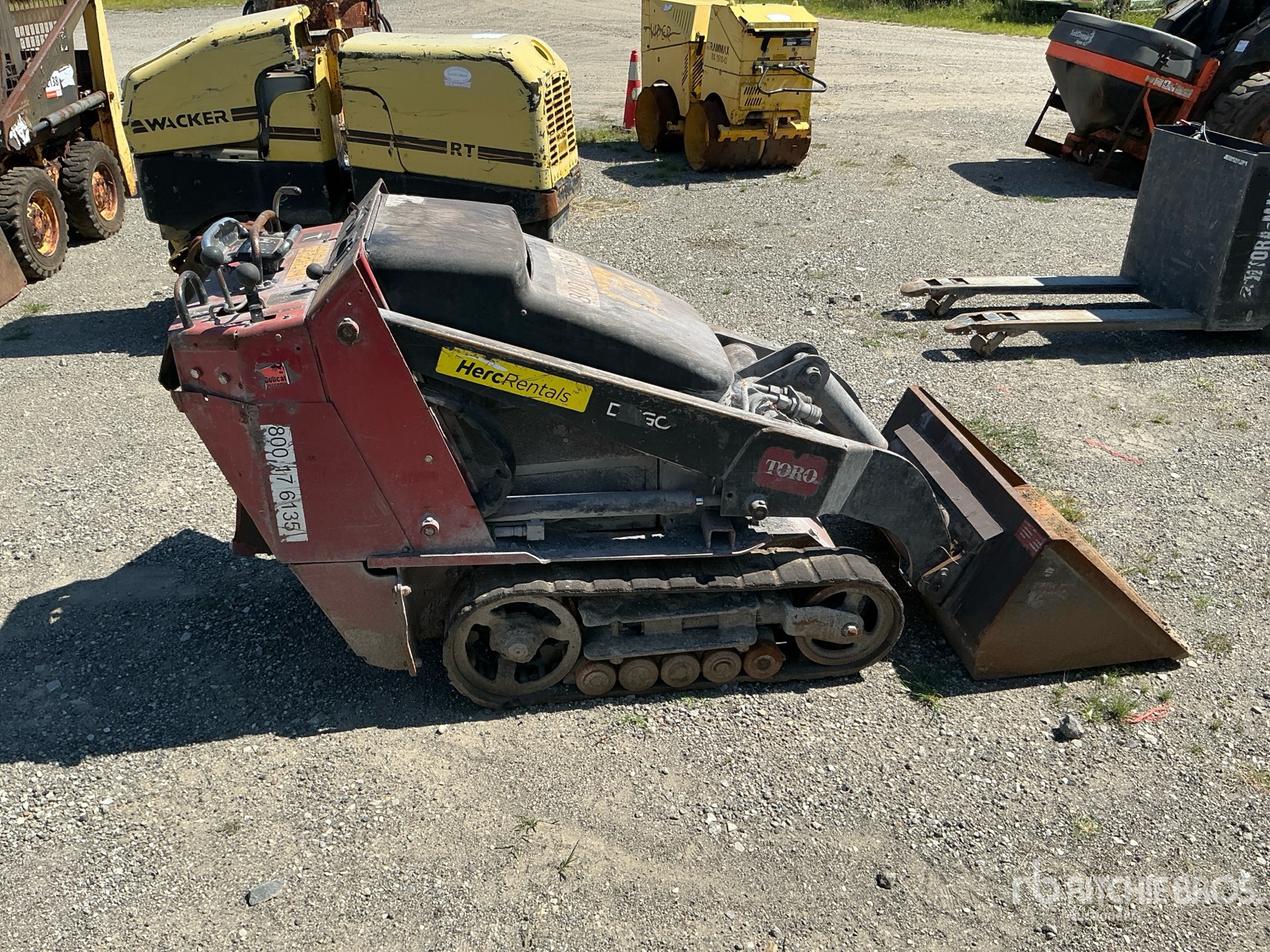 2017 Toro TX525 Mini Compact Track Loader