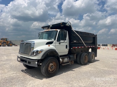 2010 International 7600 6x4 T/A Dump Truck