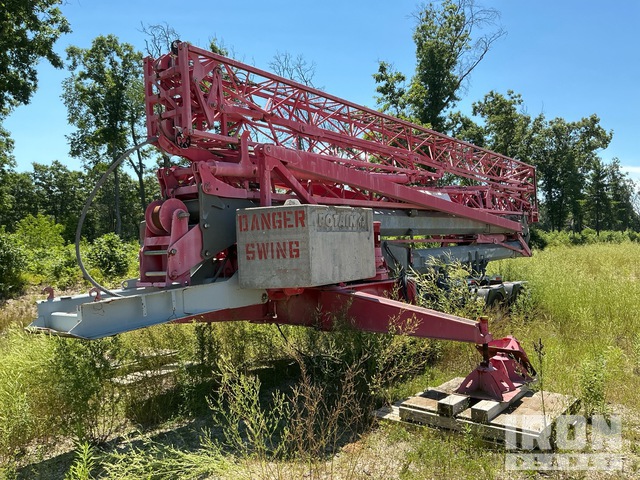 2007 Potain HD40A 8820 lb Self-Erecting Tower Crane