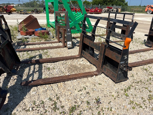2022 Arrow F5100CB 48 in Skid Steer Forks