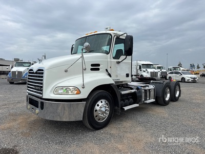 2011 Mack CXU613 6x4 T/A Day Cab Truck Tractor