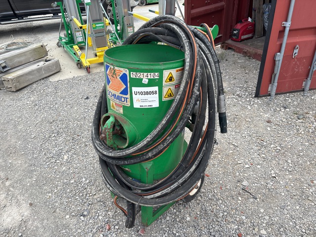 2019 Axxiom 3.5CF Pneumatic Sand Blaster