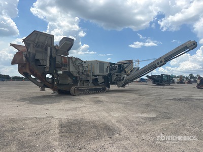 2021 Lippmann-Milwaukee L14244R Tracked Closed Circuit panta machacadora de Impacto