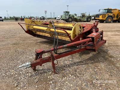 New Holland 479 9 ft Mower Conditioner
