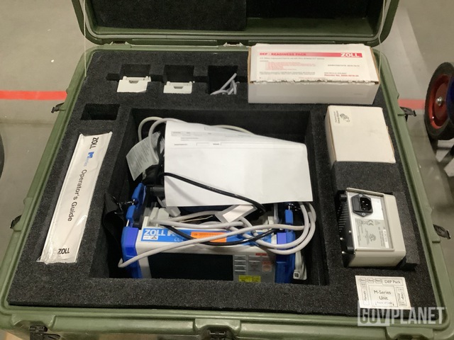 Zoll M Series CCT Defibrillator Monitor-Recorder w/Case