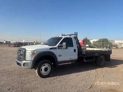 2012 Ford F-450 XL 4x2 Flatbed Truck