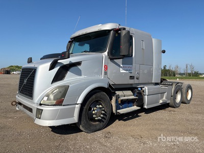 2014 Volvo VNL 6x4 T/A Sleeper Truck Tractor