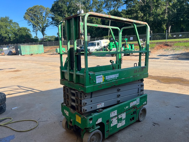 2017 Genie GS-1930 Electric Scissor Lift