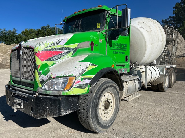 2013 Kenworth T440 6x4 Mixer Truck