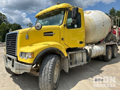 2015 Volvo VHD64F 6x4 Mixer Truck