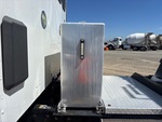 Underbody with Hydraulic Tank