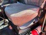 Cab with Seats/armrests