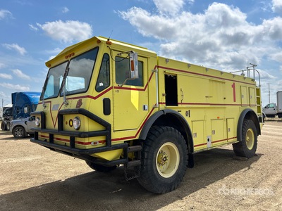 1983 Waltek C-4500 4x4 Fire Truck (Inoperable)