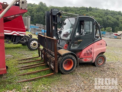 2010 Linde H50D 9000 lb Pneumatic Tire Carretilla Elevadora (Inoperable)