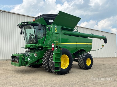 2017 John Deere S690 4x4 Cosechadora