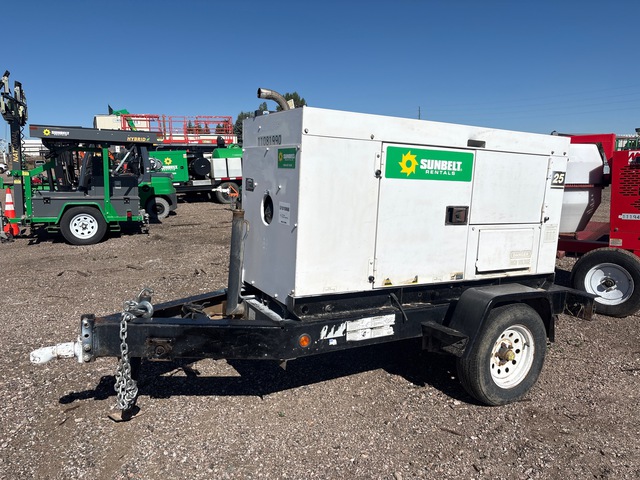 2000 Multiquip DCA25SSIU 14.4 kW Mobile Generator Set
