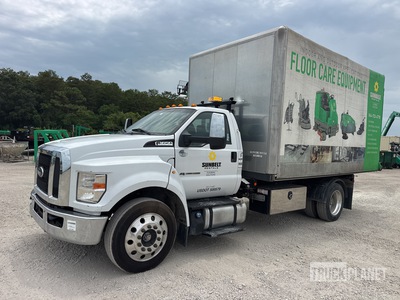 2019 Ford F-650 4x2 フックトラック