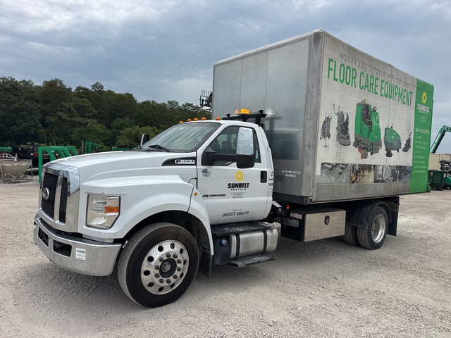 2019 Ford F-650 4x2 Hooklift Truck