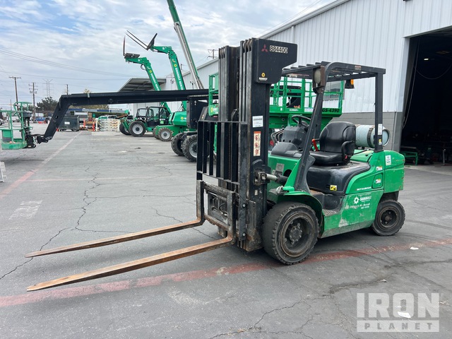 2016 Mitsubishi FG30N 4200 lb Pneumatic Tire Forklift