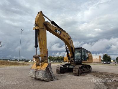 2019 Cat 352FLRE Tracked Excavator