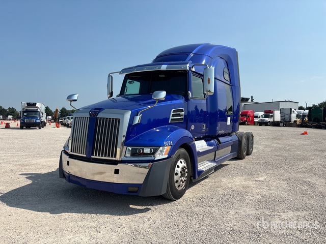 2022 Western Star 5700XE 6x4 T/A Sleeper Truck Tractor