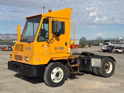 2011 Cargotec 4X2 4x2 Spotter Truck