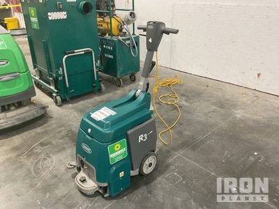 2018 Tennant R3 Walk-Behind Electric Carpet Extractor