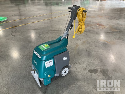 2019 Tennant E5 Electric Carpet Extractor