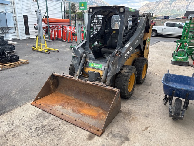 2017 John Deere 318G Skid Steer Loader