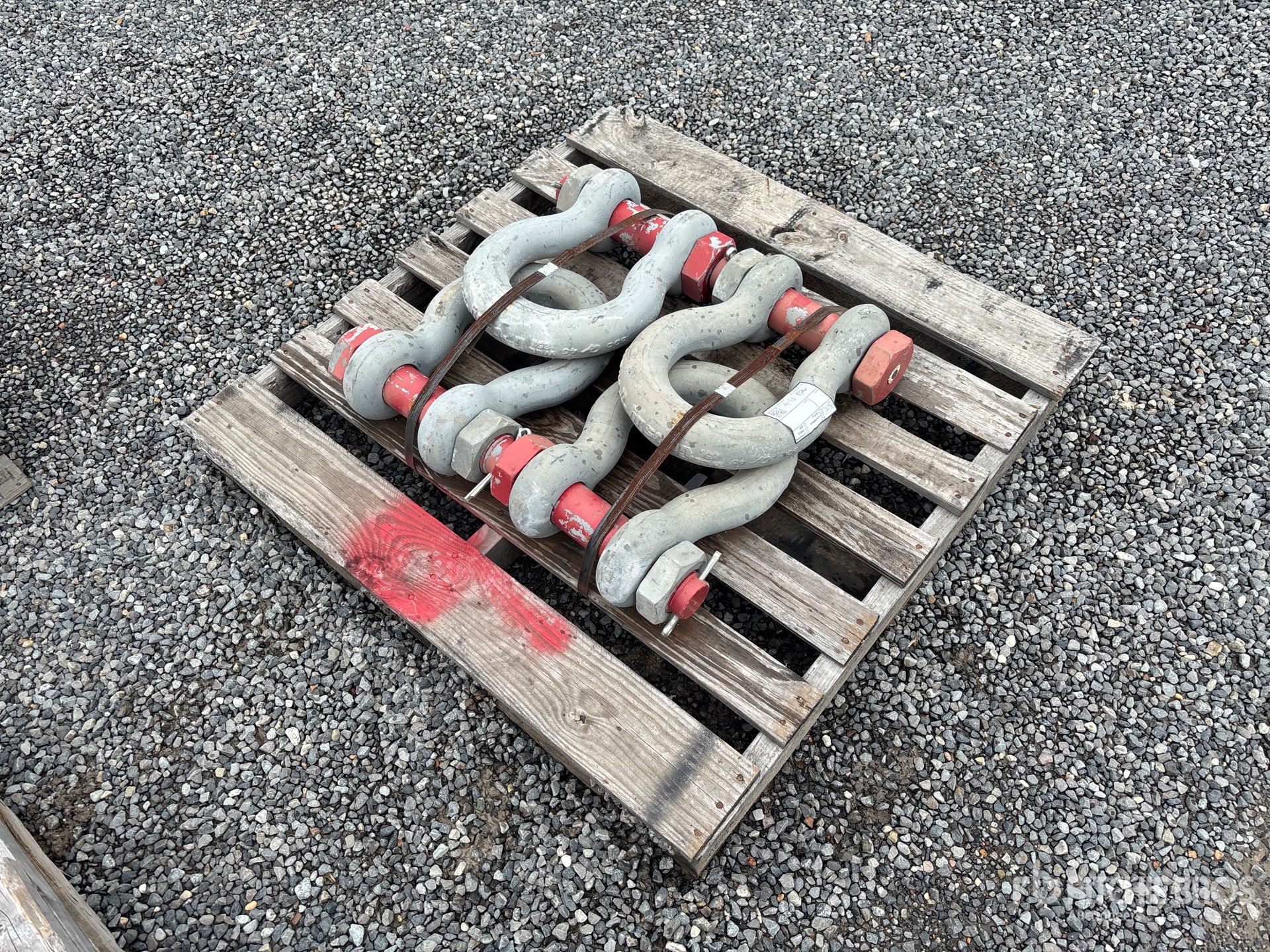 Quantity of (4) Crosby 85 Ton Shackle