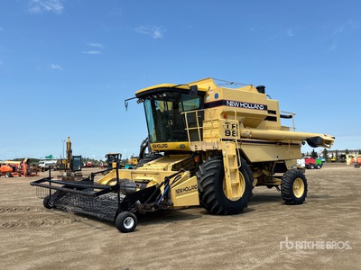 New Holland TR98 Combine Harvester