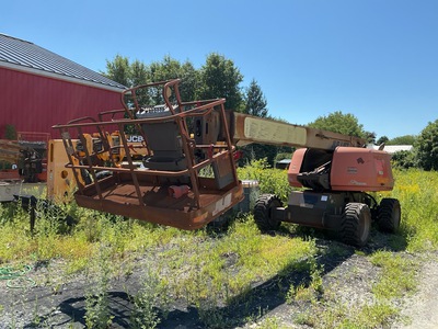 2023 JLG 600S 4WD Dual Fuel Telescopic Boom Lift (Inoperable)