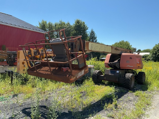 2023 JLG 600S 4WD Dual Fuel Telescopic Boom Lift (Inoperable)