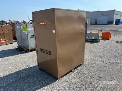 Knaack Job Site Box