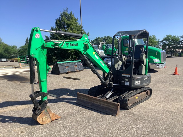 2017 Bobcat E32i Mini Excavator