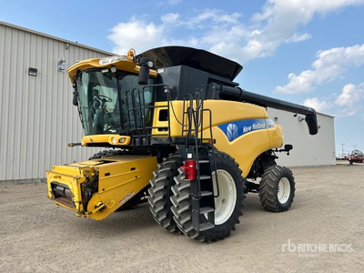 2008 New Holland CR 9070 Cosechadora