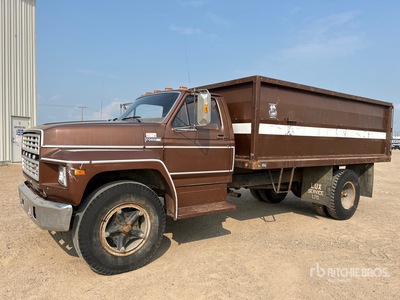 1982 Ford F-700 4x2 Grain Truck