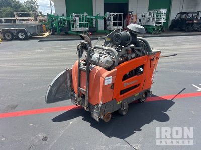 2017 Husqvarna FS 7000 D Scie à béton à contrôle arrière