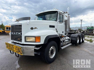 2000 Mack CL713 8x4 Tri/A Day Cab Truck Tractor