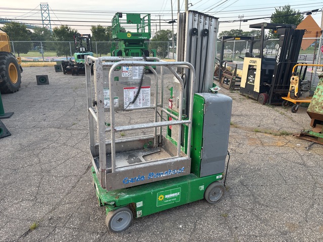 2017 Genie GR-20 Vertical Mast Lift
