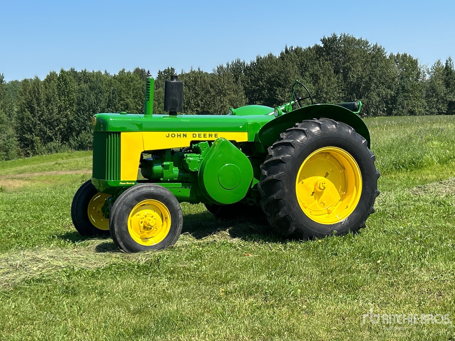 1959 John Deere 830 2WD Wide Front Antique Tractor